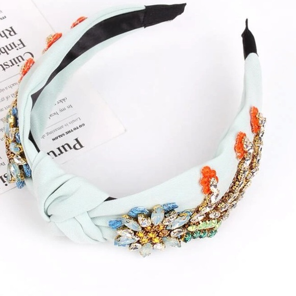 Gorgeous Stone Headband - Picture 8 of 10